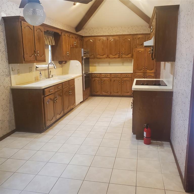 1520 Callaway Drive