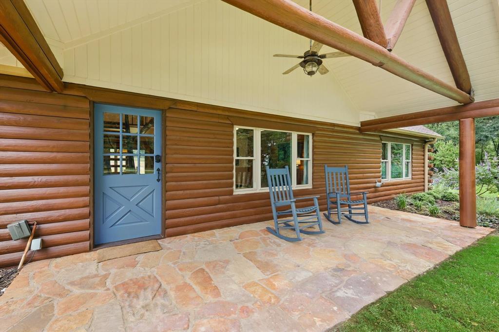 127 Pleasant Valley Lane