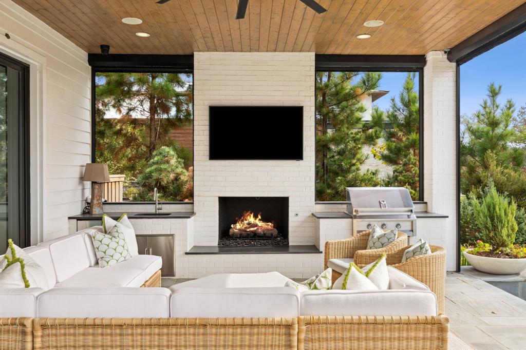 Long Cove - Residential