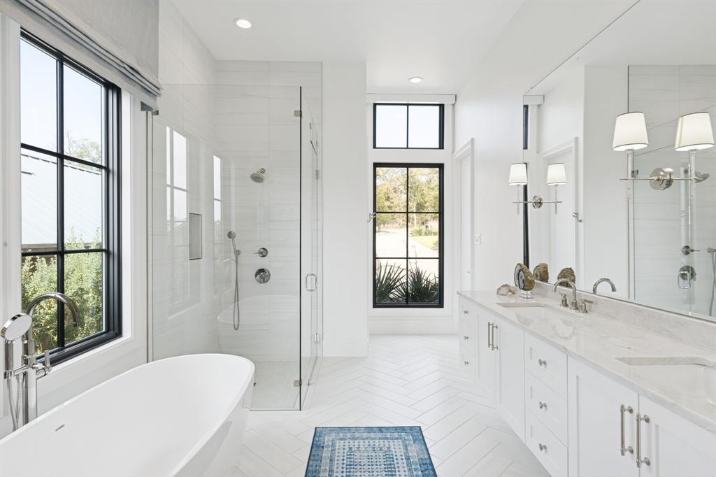 Long Cove - Residential