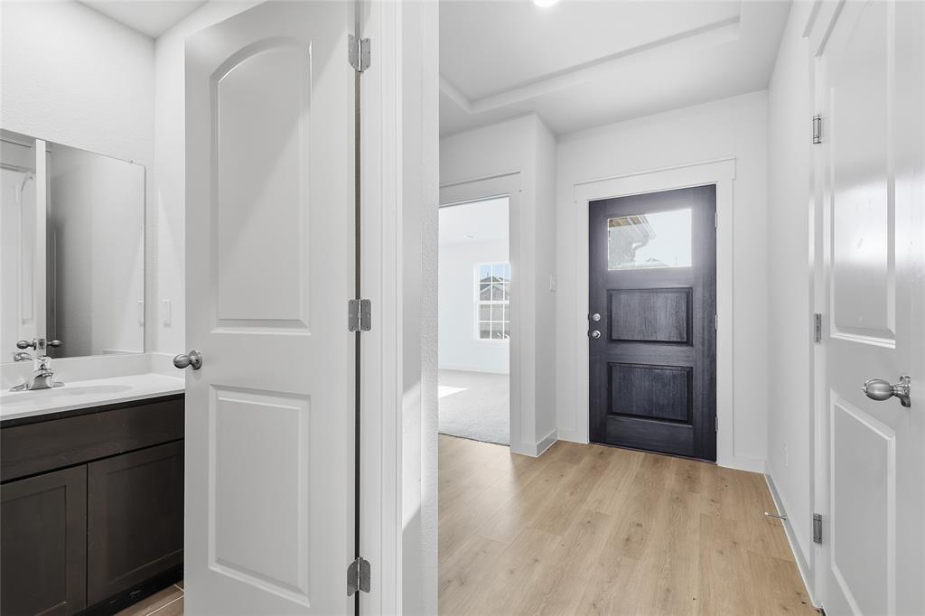 114 John Laurens Drive