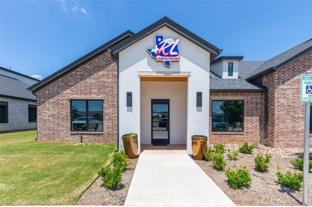 Photo of 1804 Denali Drive, Abilene, TX 79606 (MLS # 21267634)