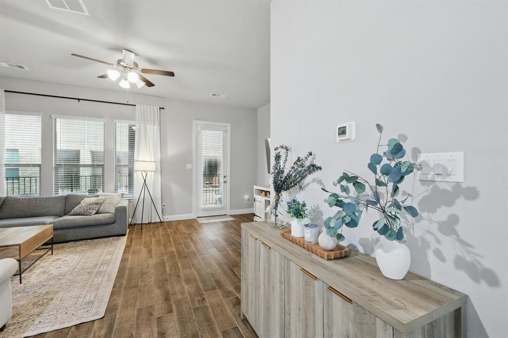 Lakeshore Terrace - Residential