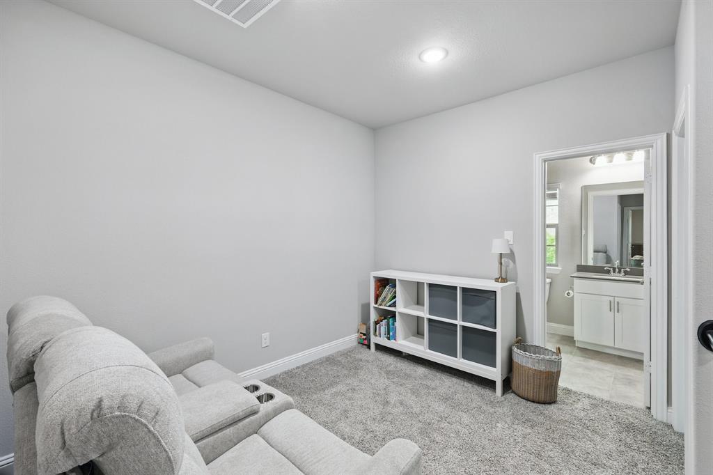 Lakeshore Terrace - Residential