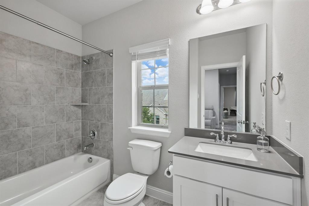 Lakeshore Terrace - Residential