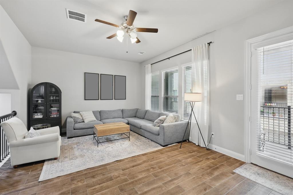 Lakeshore Terrace - Residential