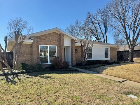 1734 Sterling Lane Lewisville TX 75067