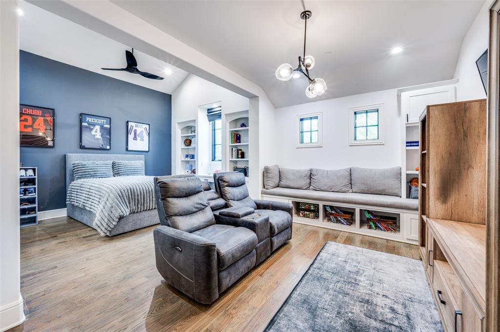 Starwood Ph Four Village 15 - Residential