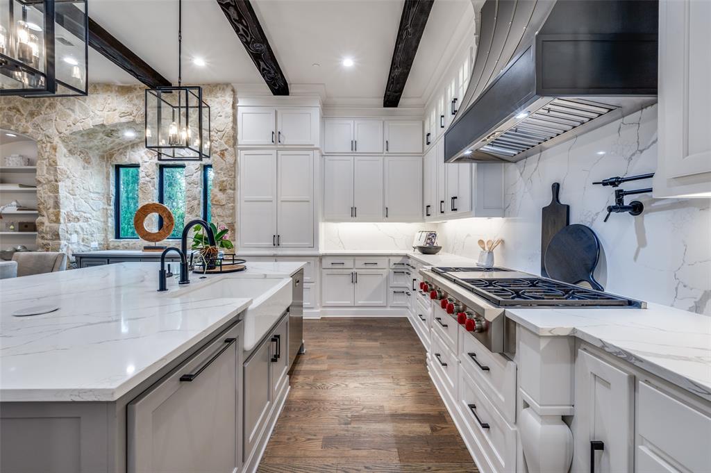 Starwood Ph Four Village 15 - Residential