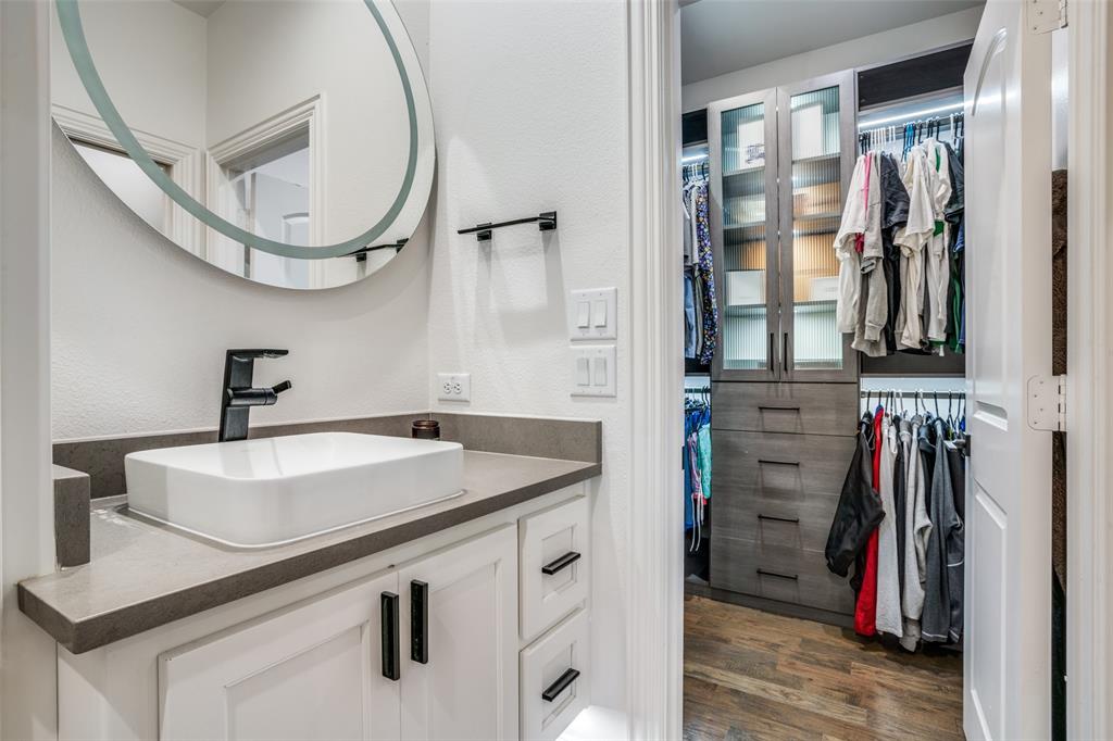 Starwood Ph Four Village 15 - Residential