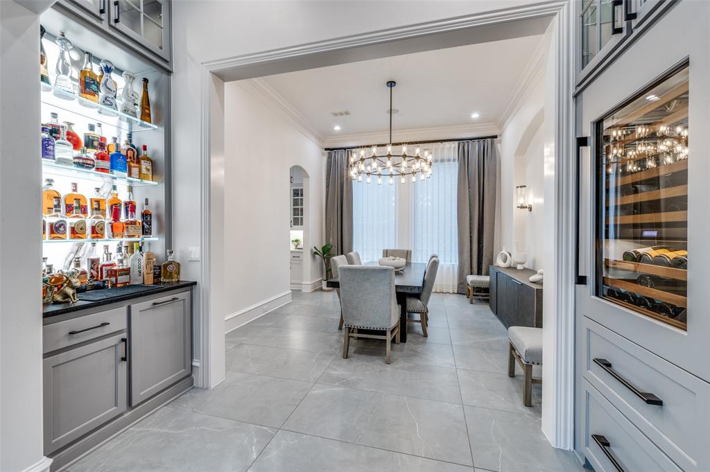 Starwood Ph Four Village 15 - Residential