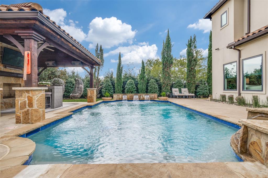 Starwood Ph Four Village 15 - Residential