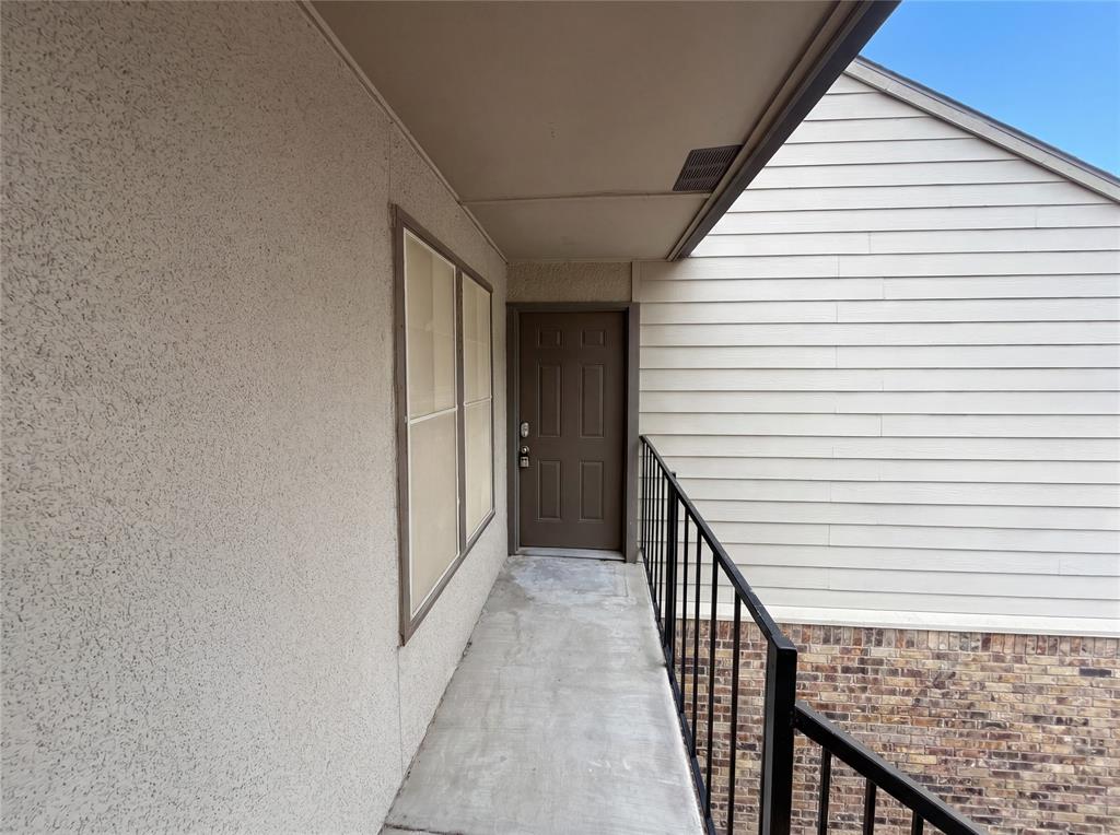 Prestonwood Green Condos - Residential
