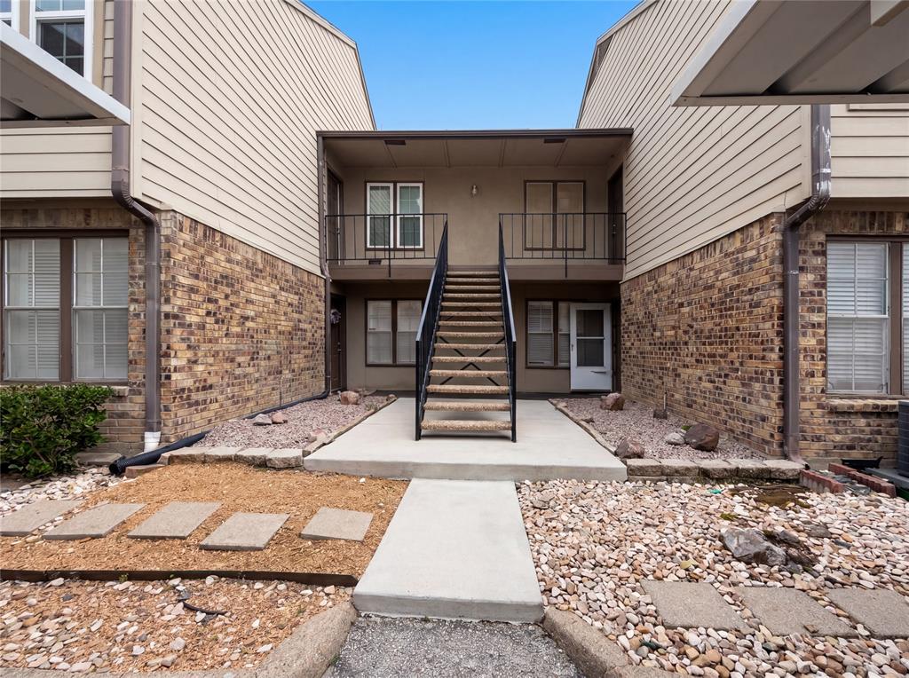Prestonwood Green Condos - Residential