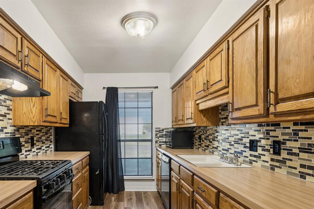 Farmersville Original Donation - Residential Lease