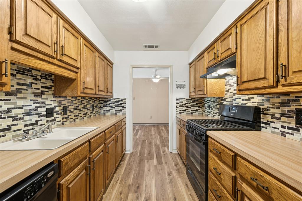 Farmersville Original Donation - Residential Lease