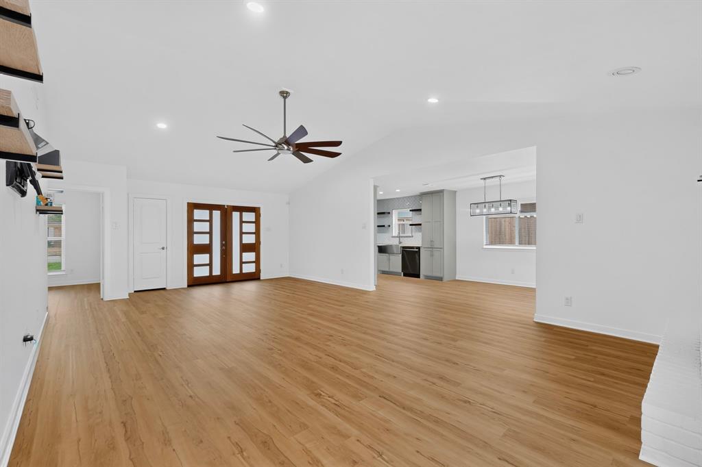 2117 Homestead Place