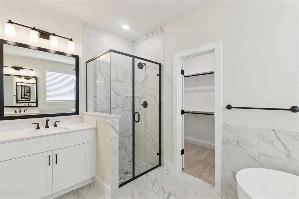 Las Lomas 60S - Residential