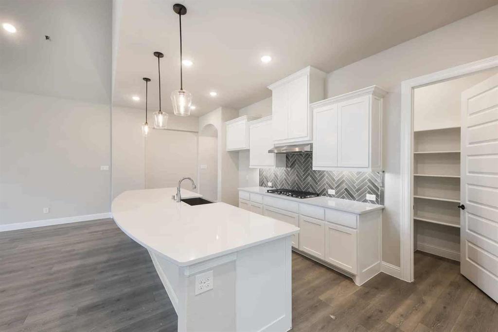 Las Lomas 60S - Residential