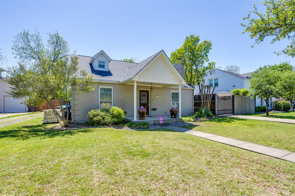 2809 Benbrook Boulevard