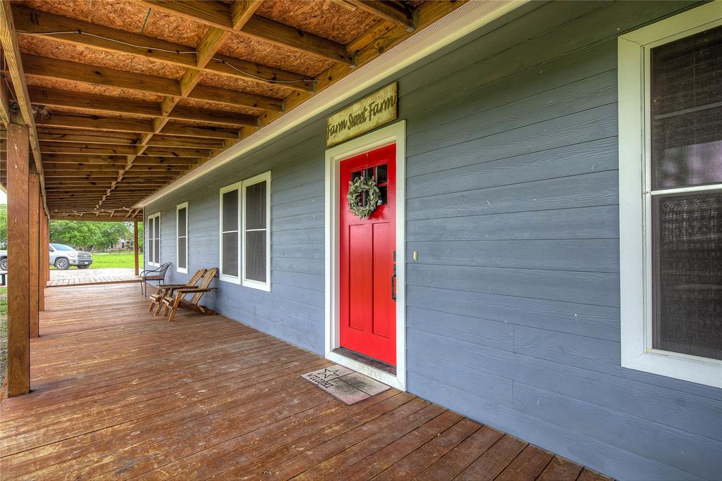 1899 County Road 4306