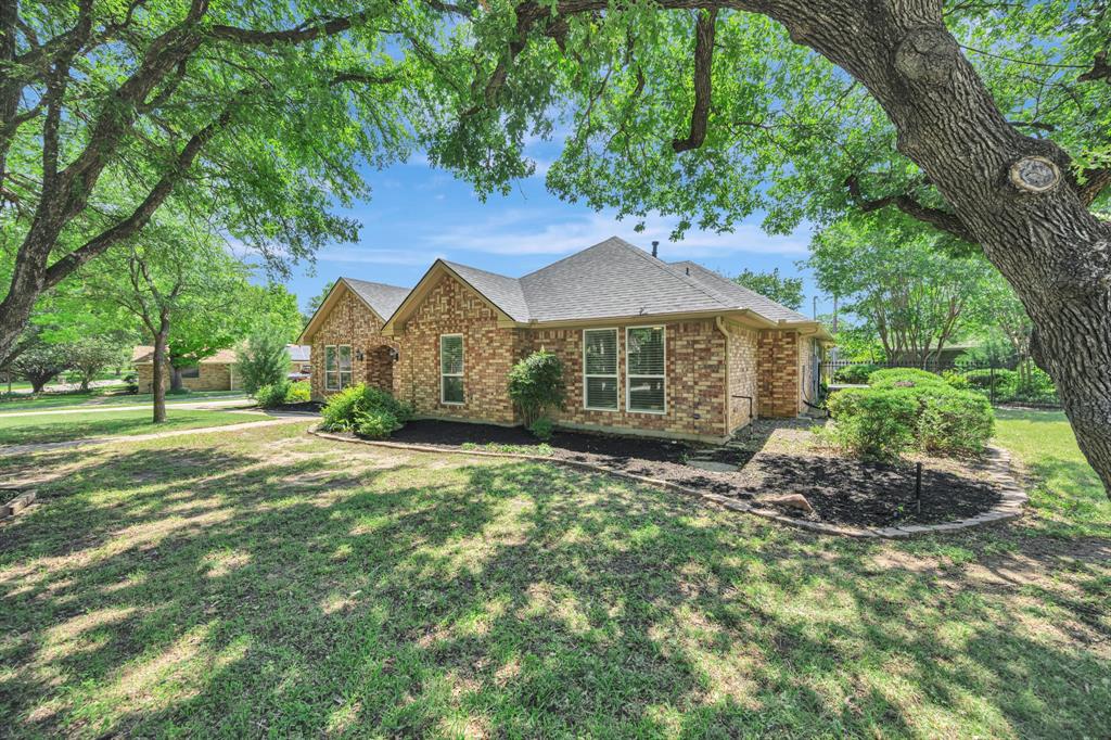 1093 Sunrise Drive