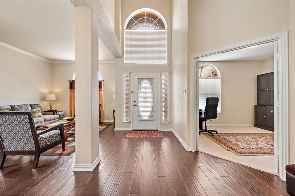 1804 Hill Ridge Drive