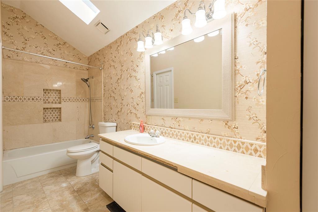 Old Mill Court Ph 2-C - Residential Lease