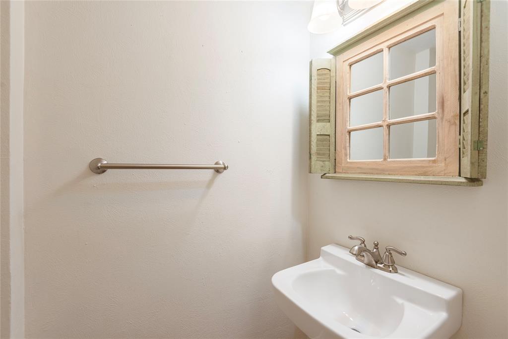 Old Mill Court Ph 2-C - Residential Lease