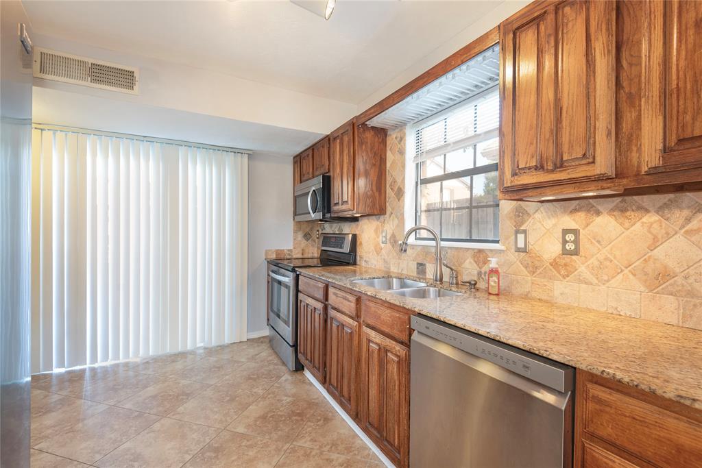 Old Mill Court Ph 2-C - Residential Lease