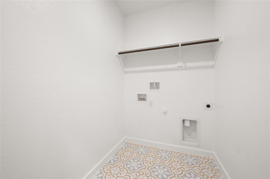 Sheppard's Place - Residential