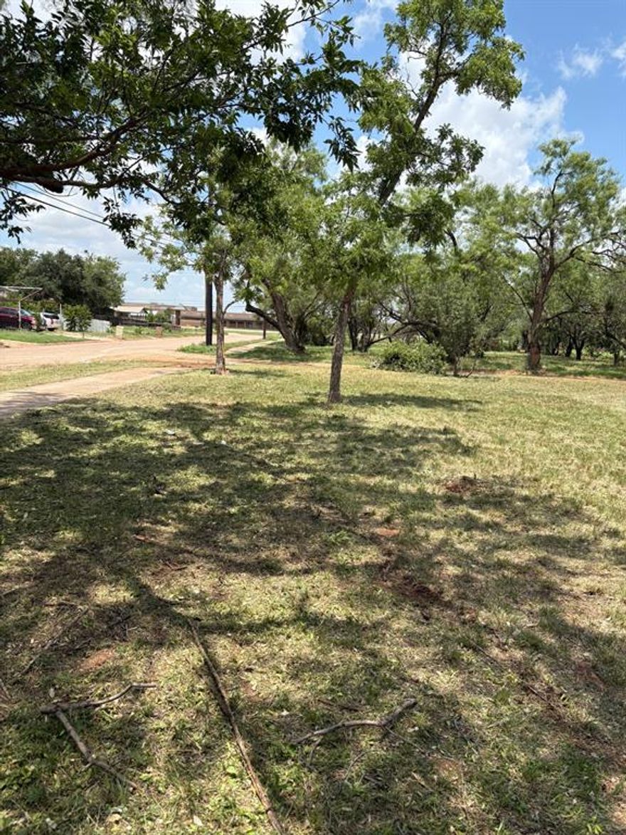 Discover an exceptional investment opportunity with this spacious double lot, perfectly positioned near Hardin-Simmons University and Hendrick Medical North. Whether you're envisioning a custom home, student housing, or a lucrative investment property, this location is a gateway to endless potential.

With the convenience of proximity to key amenities and institutions, this vacant land offers easy access to all that Abilene has to offer. The expansive lot provides ample space to bring your architectural dreams to life, all while nestled in a thriving community.

Imagine the possibilities on this versatile piece of land, where you truly have to see it to believe it. Don't miss your chance to capitalize on this rare offering in a coveted area.
Buyer and buyers agent responsible to verify restrictions, building requirements & all utilities. 

Contact the listing agent today.