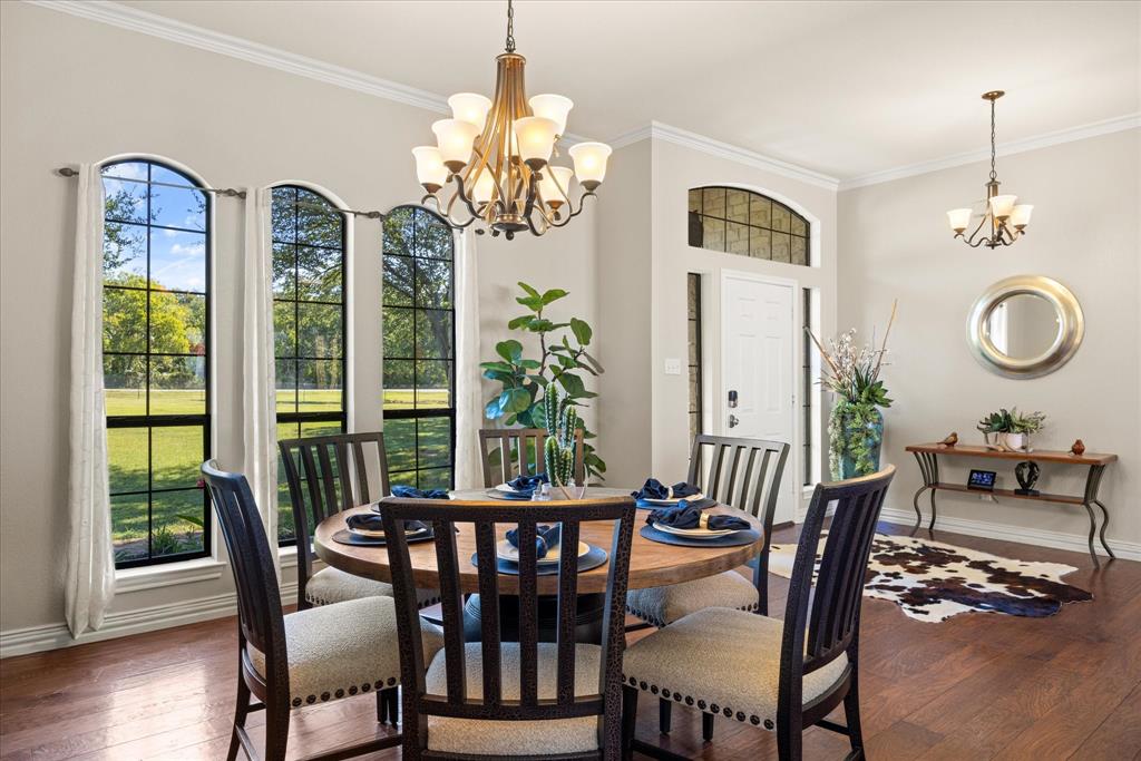 5444 Meadow Ridge Drive