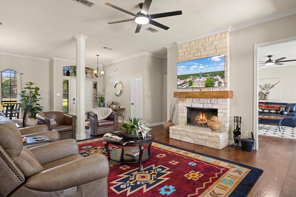 5444 Meadow Ridge Drive