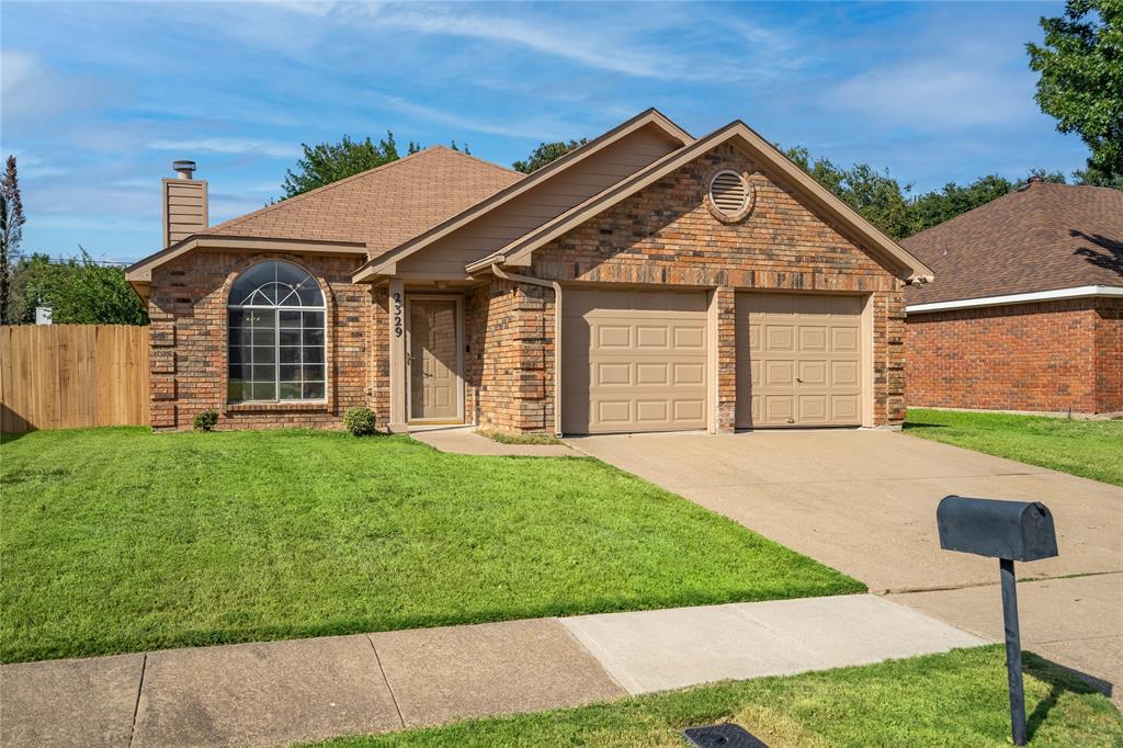 2329 Cromwell Drive
