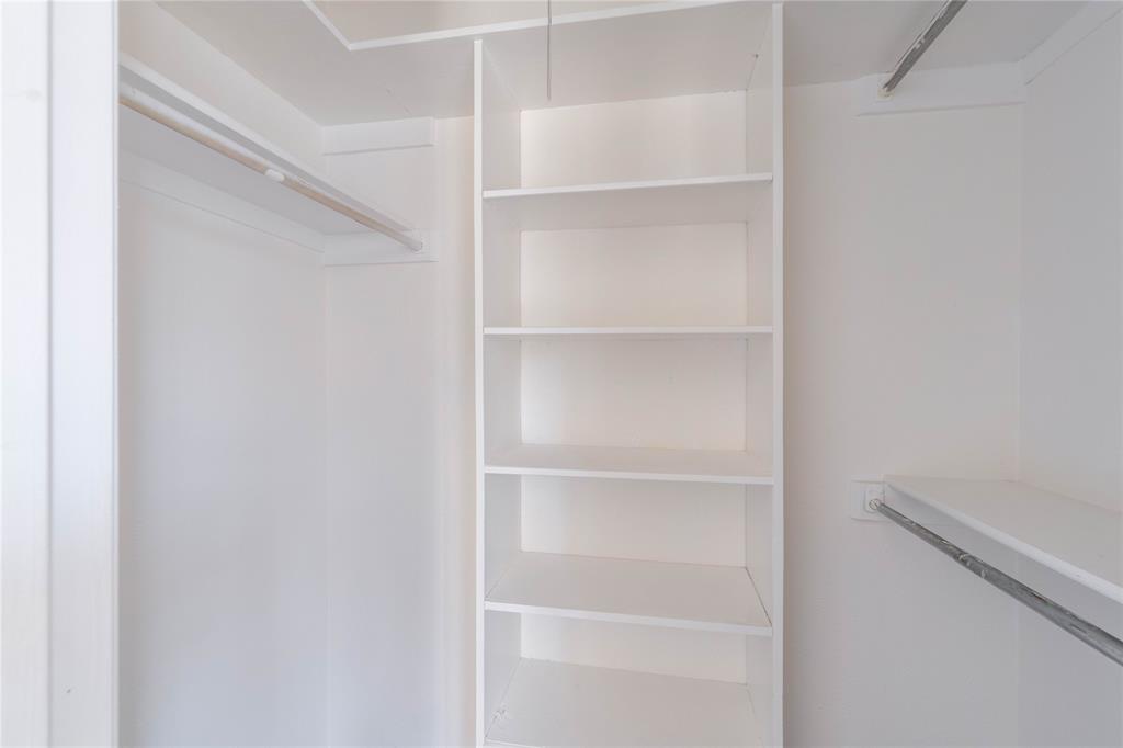 Spring wood Creek Sec One - Residential