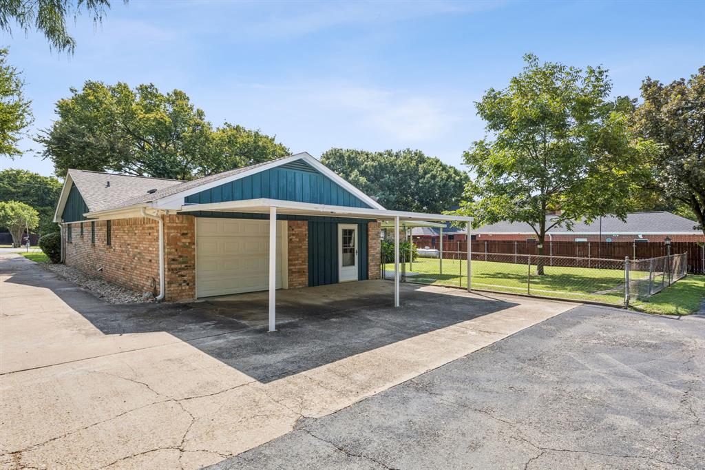 137 Southwood Drive