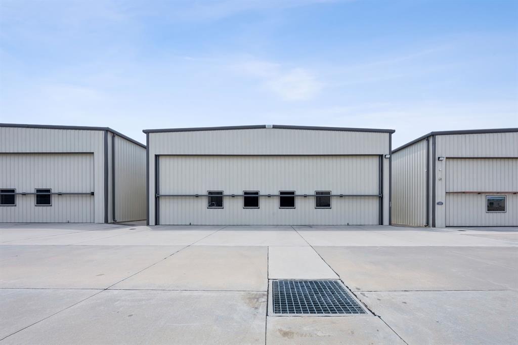 AERO COUNTRY EAST - Residential