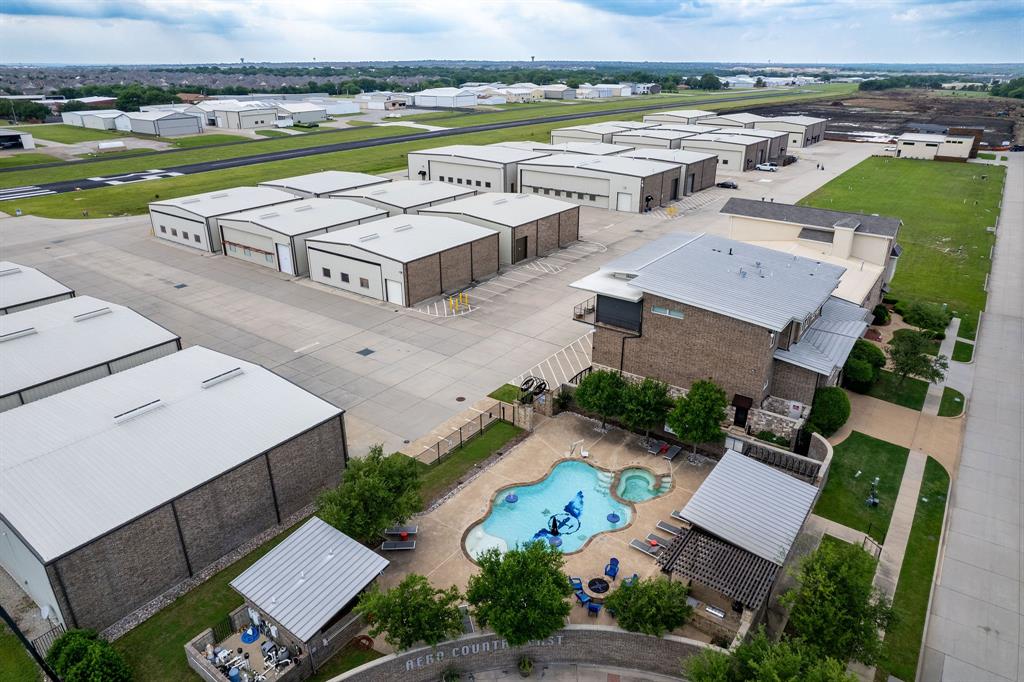 AERO COUNTRY EAST - Residential