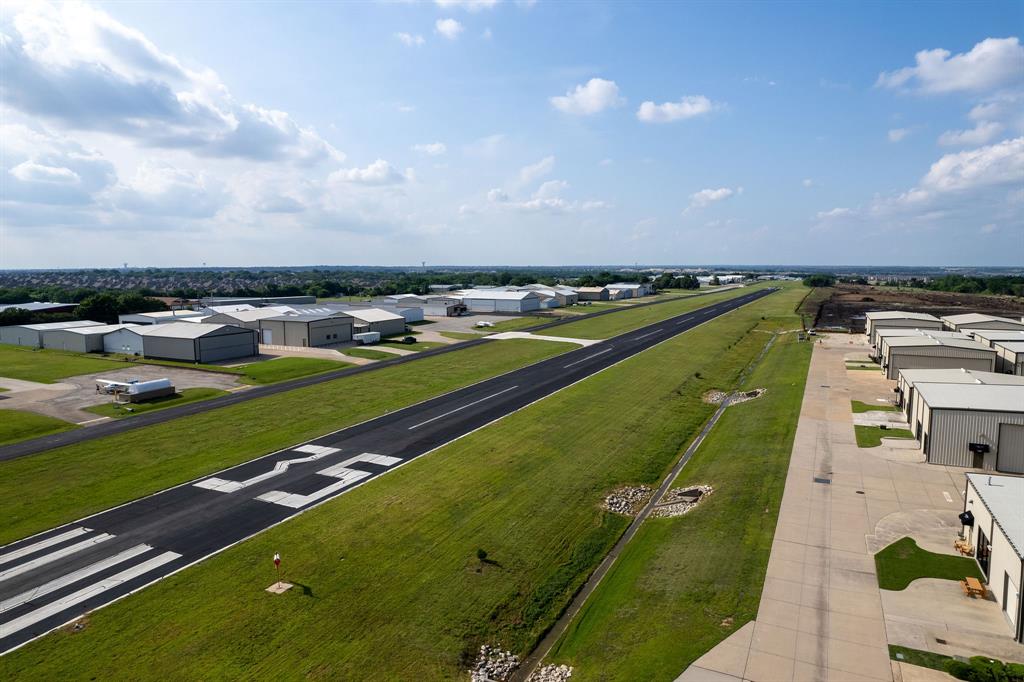 AERO COUNTRY EAST - Residential