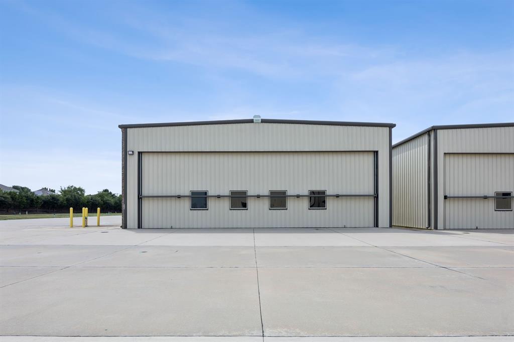 AERO COUNTRY EAST - Residential