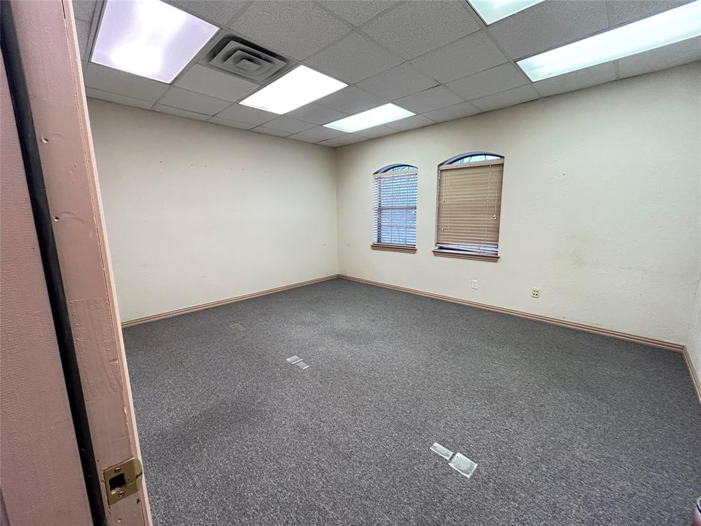 Walnut Hill - Commercial Sale