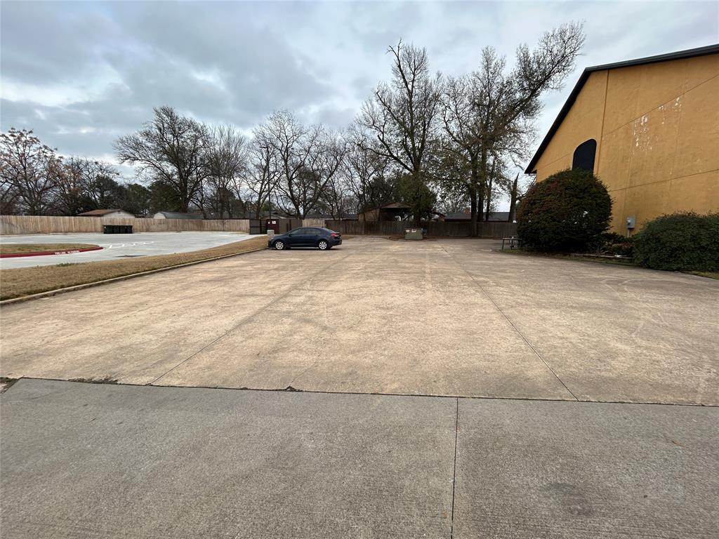 Walnut Hill - Commercial Sale