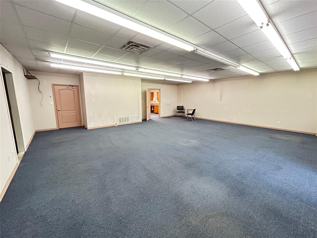 Walnut Hill - Commercial Sale