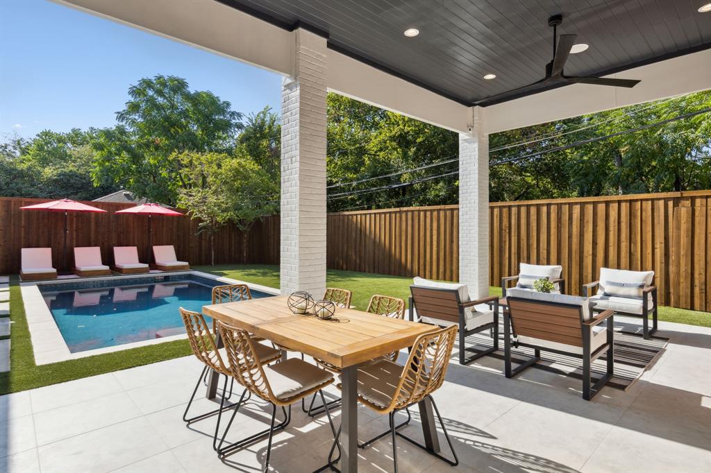 Bob-O-Links Downs - Residential