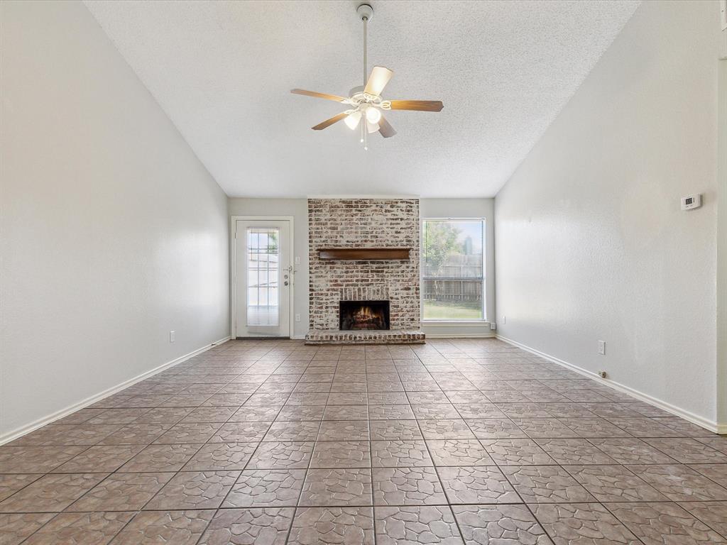 Spring Ridge 01 - Residential