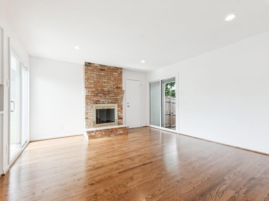 912 Fernwood Drive