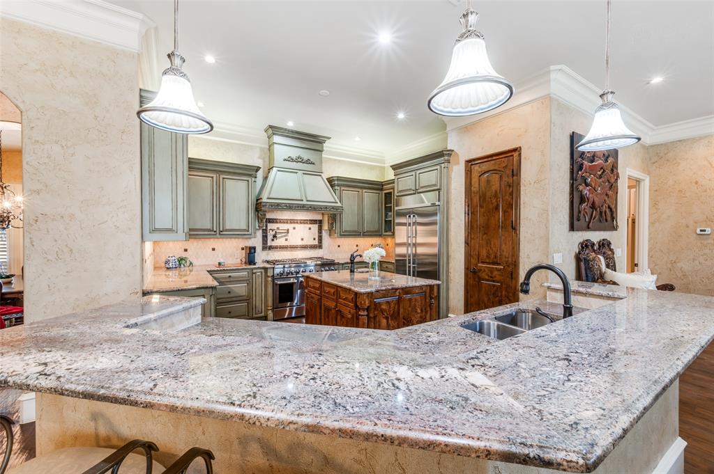 The Gates Of Waters Edge - Residential