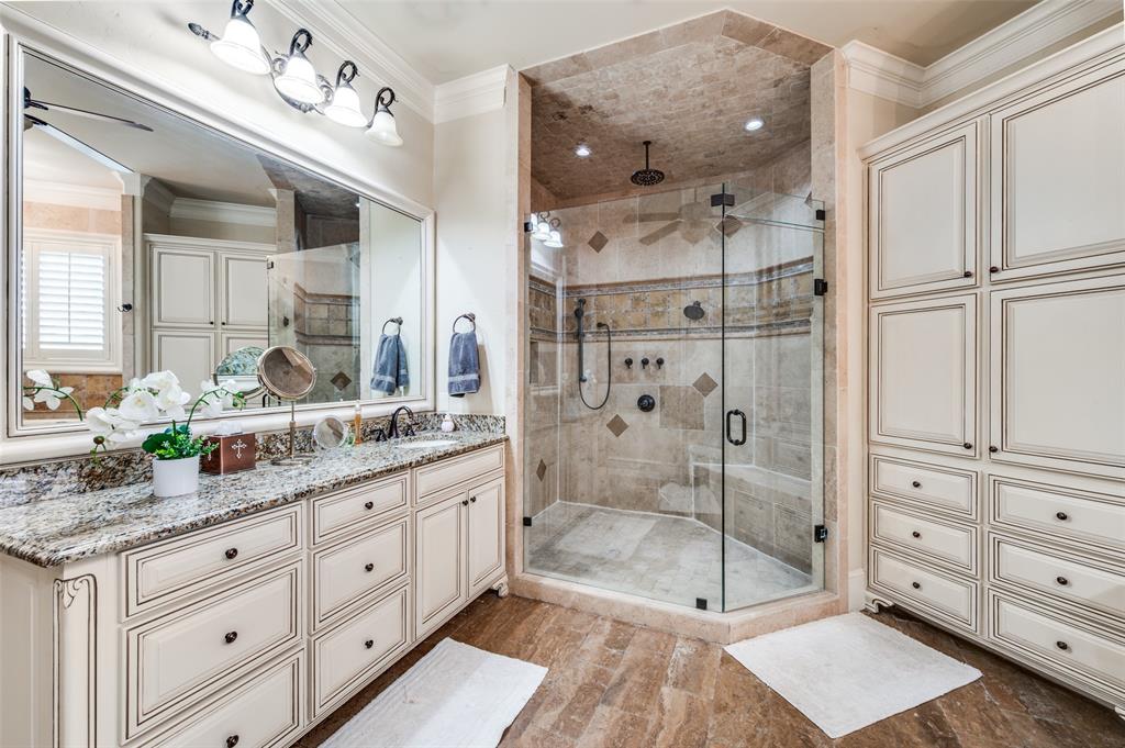 The Gates Of Waters Edge - Residential