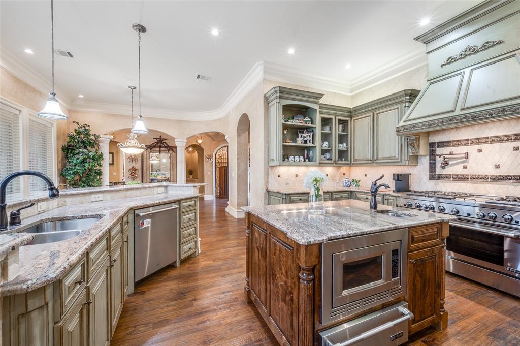 The Gates Of Waters Edge - Residential